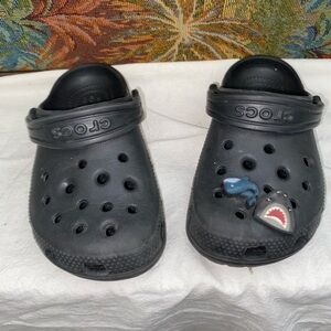 Crocs Kids Black Clogs with Shark Charm size 10